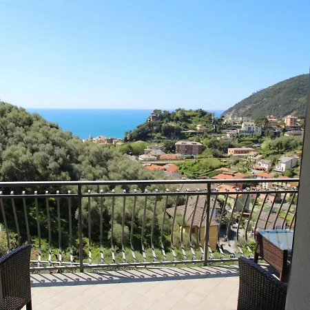 I Monili-3 By Interhome