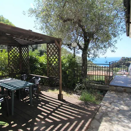 I Monili-3 By Interhome *